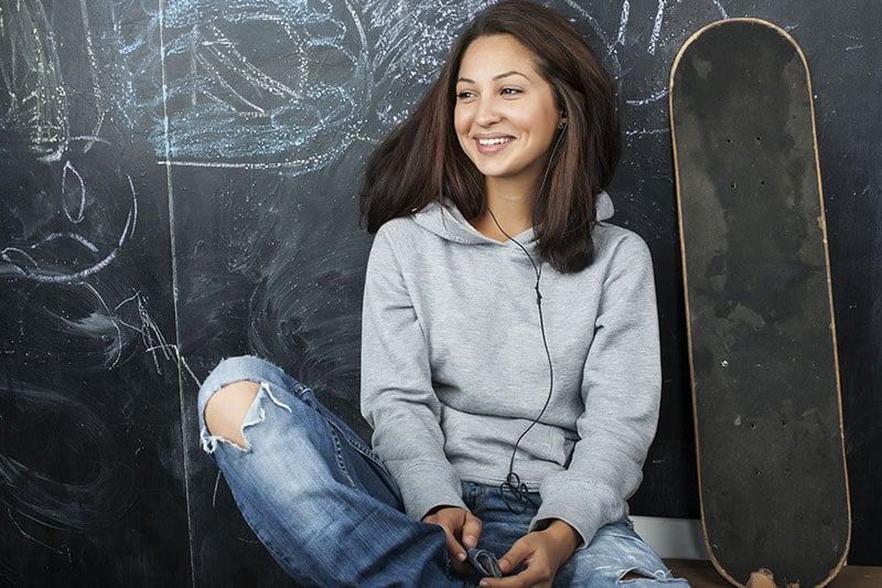 Female-Teenager-Skateboard